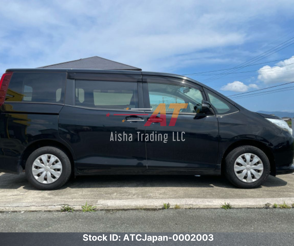 2016 Toyota Noah
